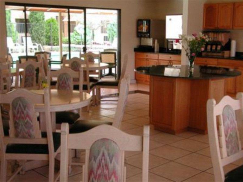 Holiday Inn Express Sedona - Oak Creek By Ihg Ресторант снимка